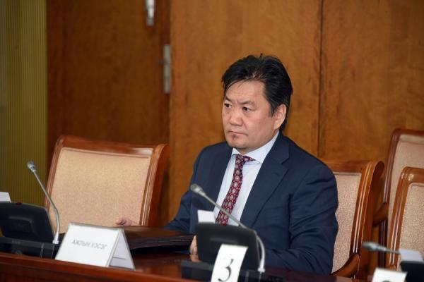 Монголбанкны ерөнхийлөгч Б.Лхагвасүрэнг Хаврын чуулганаар чөлөөлнө