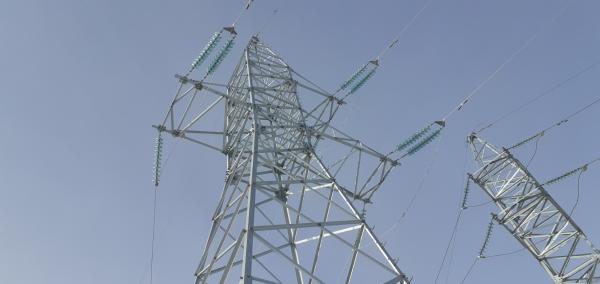 Цахилгааны гэмтлийг засварлахаар шуурхай үйлчилгээний бригадууд ажиллаж байна