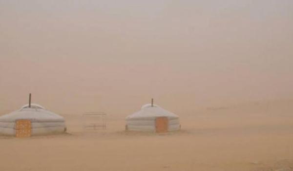 Хүчтэй шороон болон цасан шуурга шуурна