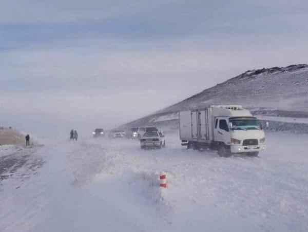 Зам, даваанд халтиргаа гулгаа үүсэж болзошгүйг анхааруулж байна