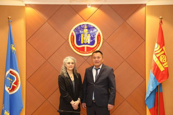 Азийн сангийн суурин төлөөлөгчийг хүлээн авч уулзав