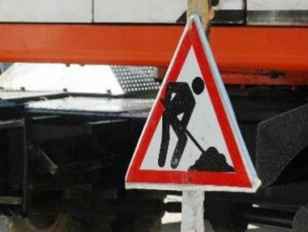 Сонсголонгийн гүүрийн нэг талын чиглэлийн тээврийн хэрэгслийн зорчих хэсгийн хөдөлгөөнийг хаана