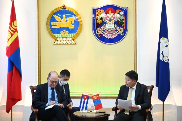 Эрүүл мэнд, аялал жуулчлал, биотехнологийн салбарт хамтран ажиллахаар санал солилцов