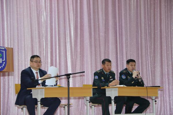 Сүхбаатар дүүргийн цэрэг татлагын товчоо ЕБ-ын 3 дугаар сургуульд байрлана