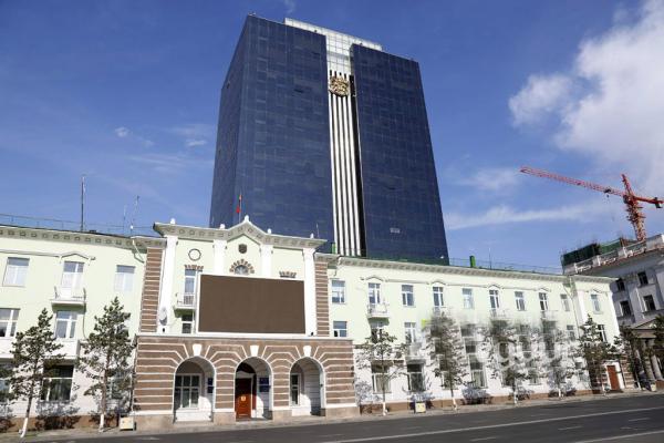 ​СЗХ | Нийслэлийн дотоод зах зээлд гаргах 500 тэрбум төгрөгийн бондыг бүртгэлээ
