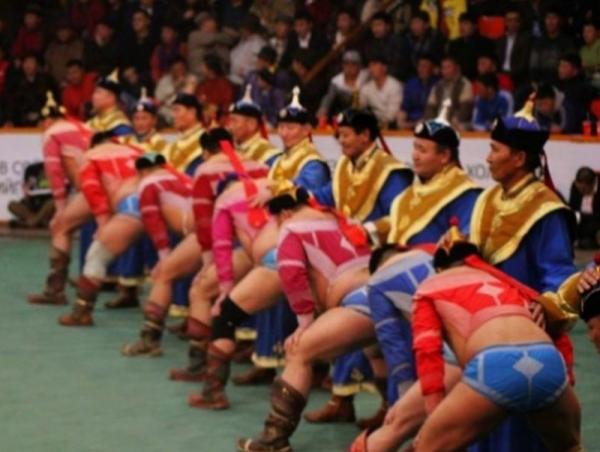 Наадмын сорилго барилдааны цахим бүртгэл эхэллээ