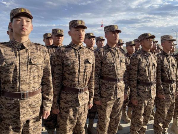 Говийн бүсийн сургалтын төвийн "Оюутан цэрэг-2024" сургалт эхэллээ