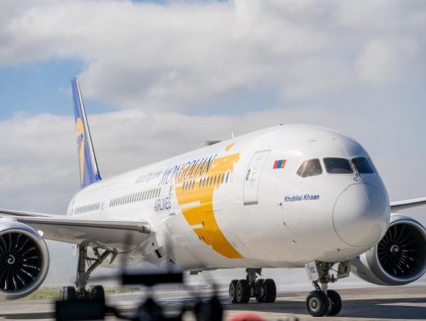 Цаг агаарын нөхцөл байдлаас шалтгаалан дараах нислэгүүд саатжээ