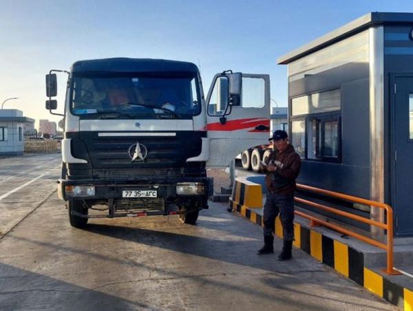 Жилд дунджаар 4.3 сая зорчигч, 2.1 сая тээврийн хэрэгсэл хилээр нэвтэрч байна