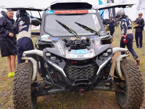 &ldquo;Торгоны зам&rdquo; олон улсын авто ралли Монголын нутгаар үргэлжилж байна