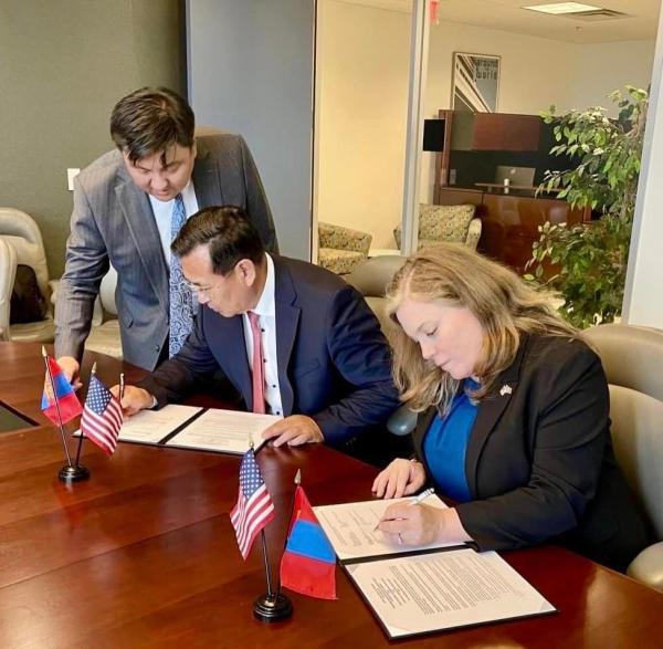 ИНЕГ болон АНУ-ын Холбооны нисэхийн захиргаа хооронд хамтарсан эрмэлзлийн бичигт гарын үсэг зурлаа