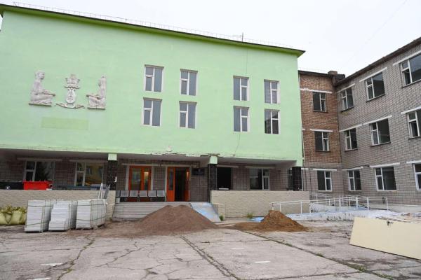 НЕБ-ын 29 дүгээр сургуулийн их засварын ажлын явц 60 хувьтай үргэлжилж байна