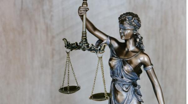 УЕПГ: Хууль бусаар ашигт малтмал хайж, газрын хэвлийд халдсан гэх хэргийг шүүхэд шилжүүллээ