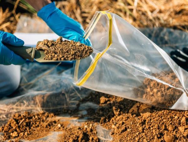 Хөрсний байнгын хяналт мониторингийн цэгийн тоог нэмлээ