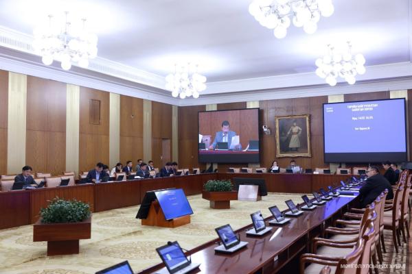 Монгол Улсын Засгийн газрын 2024-2028 оны үйл ажиллагааны хөтөлбөрийн төслийн анхны хэлэлцүүлгийг явууллаа