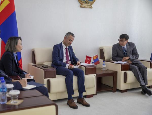 2025-2026 оны хичээлийн жилээс &ldquo;Илгээлт-2100&rdquo; тэтгэлэгт хөтөлбөрөөр Турк Улсад сурах боломжтой