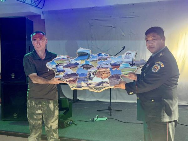 &ldquo;Дайчин нөхөрлөлийн замаар&rdquo; тойрон аялал өндөрлөлөө