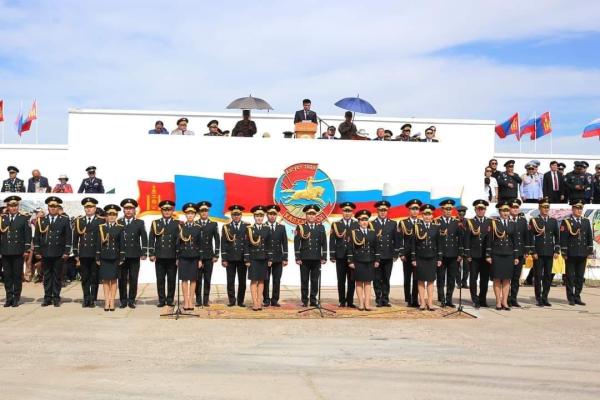 Цэргийн чуулга их ялалтын замыг эгшиг уянгаар дархаллаа