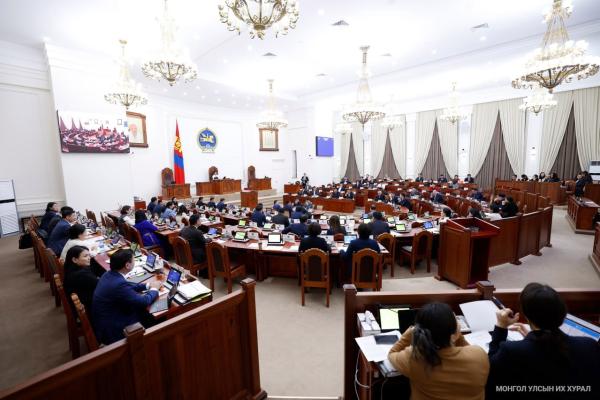 “Монгол Улсын хөгжлийн 2025 оны төлөвлөгөө батлах тухай” Улсын Их Хурлын тогтоолын төслийг хоёр дахь хэлэлцүүлэгт шилжүүлэв