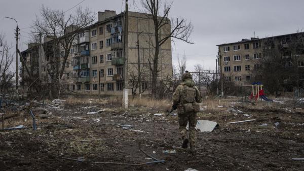 Оросууд Украинд хүний олноор түрэмгийлэх болов