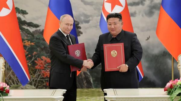 Умард Солонгос ОХУ-д туслахаар 1,500 цэрэг илгээжээ