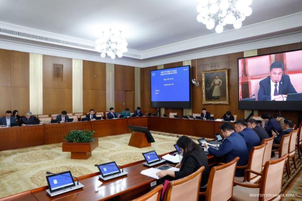 УИХ:  Монгол Улсын 2025 оны төсвийн тухай хуулиудын төслийн хоёр дахь хэлэлцүүлгийг хийлээ