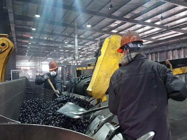 "Таван толгой түлш" ХХК-ийн лаборатори зөвшөөрөлгүй химийн бодис ашиглаж байжээ