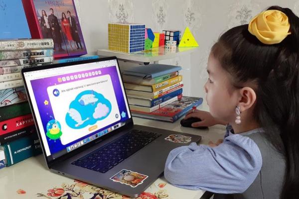 Ирэх даваа гарагаас ахлах ангийн сурагчид цахимаар хичээллэнэ