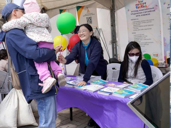 Сум, хороо бүрд хүүхэд, гэр бүлийн нийгмийн ажилтан ажиллана