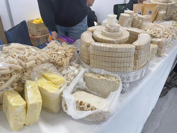Хяналтын цэгээр 7.7 тонн цагаан идээ нэвтэрчээ