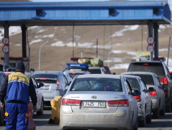 5000 төгрөгийн хураамж төлдөг болсноос хойш хотоос гарах орон нутгийн дугаартай тээврийн хэрэгслийн тоо нэмэгдэж байна