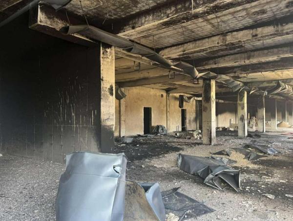 Барилгын нэг давхарт хөөсөнцөр шатаж байсныг бүрэн унтраалаа