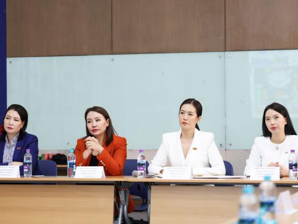 Хүүхдийн хөгжил, хамгааллыг дэмжих лобби бүлэг байгуулахаар боллоо