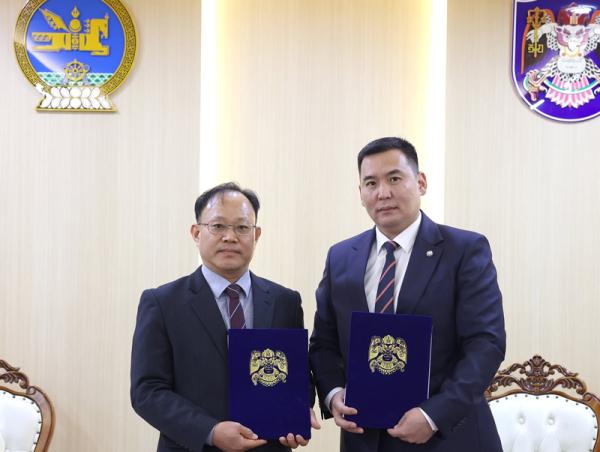 Нийслэл “Улаанбаатар смарт карт” ХХК-ийн 79 хувийн хувьцааг эзэмшиж эхэллээ