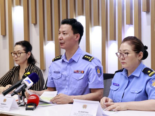 Сэлэнгэ, Хөвсгөл аймагт гарсан ойн гал түймрийг унтраахаар ажиллаж байна