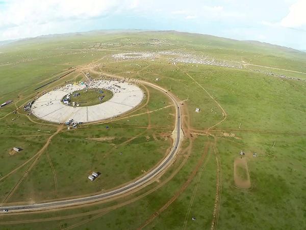 "Монгол Наадам" цогцолборын хойд уулзвар хүртэл тээврийн хэрэгслийн хөдөлгөөнийг нэвтрүүлэхгүй