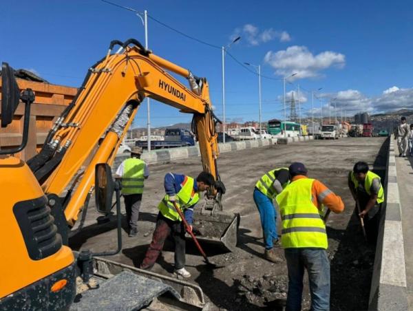 Гурвалжингийн гүүрийн авто замын зүүн эгнээг хэсэгчлэн хааж, засвар шинэчлэлтийн ажлыг гүйцэтгэж байна