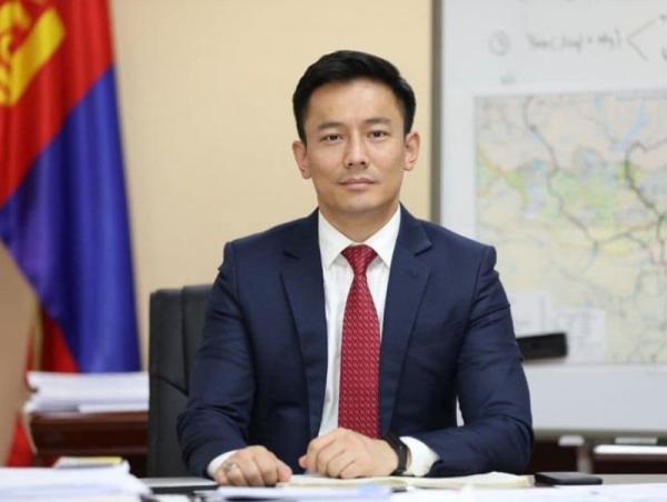 Оюутолгойн бүлэг ордын ашиглалтын талаар хянан шалгах түр хорооны даргаар УИХ-ын гишүүн О.Батнайрамдалыг сонголоо