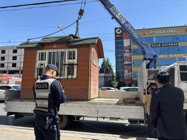 Баянгол дүүргийн хэмжээнд дахин байрлуулсан 18 ТҮЦ-ийг нүүлгэн шилжүүллээ