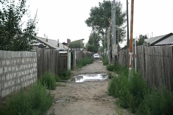 Багануурын Ус, дулаан дамжуулах төвийг шинэчилж, 2289 метр урт дулааны шугам угсарч байна