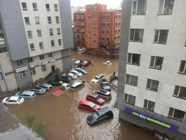 Хотхон, хорооллуудын ус тогтдог байршлын судалгааг авч байна