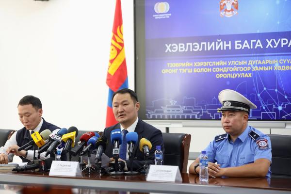 Наймдугаар сарын 27-ны өдрөөс есдүгээр сарын 16-ны өдрийг дуустал улсын дугаарын тэгш, сондгойгоор замын хөдөлгөөнд оролцоно