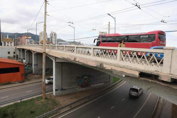 Энхтайваны гүүрийг шинэчлэн засварлах зураг төслийн ажил 60 хувьтай байна