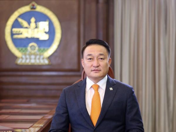 УИХ-ын дарга Д.Амарбаясгалан Эх хэлний өдөр, хичээлийн шинэ жилийн мэндчилгээ дэвшүүллээ