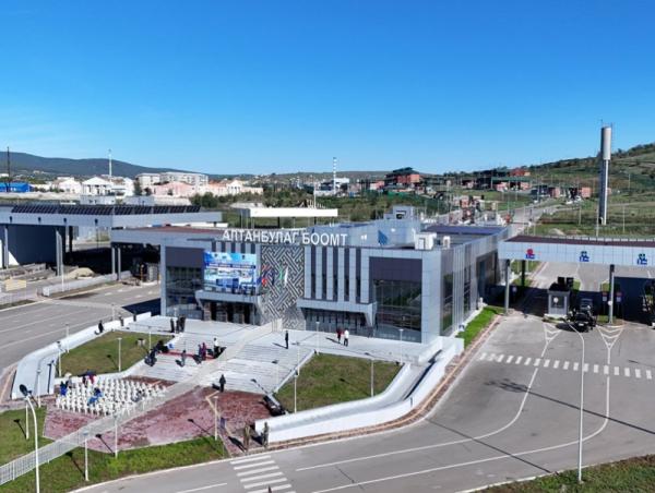 "Алтанбулаг" боомтыг шинэчилснээр өдөрт нэвтрэх зорчигчийн тоо 3, ачаа тээврийн урсгал 4 дахин нэмэгдэх боломжтой боллоо