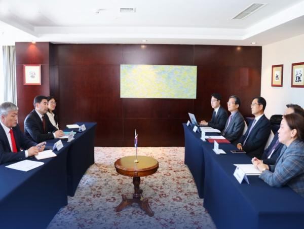 БНСУ-ын Хөгжлийн хүрээлэнтэй хамтран Монгол Улсын хүнд үйлдвэрийг хөгжүүлэх стратеги боловсруулав