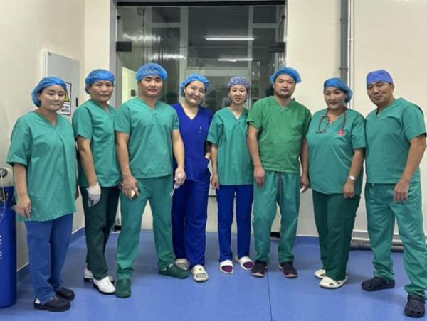 Хөвсгөл, Баян-Өлгий аймагт осолдсон иргэдэд ГССҮТ-ийн алсын дуудлагын баг яаралтай тусламж үзүүллээ