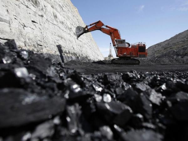 “Эрдэнэс Тавантолгой” ХК 32 мянган тонн баяжуулсан сул коксжих нүүрс арилжлаа