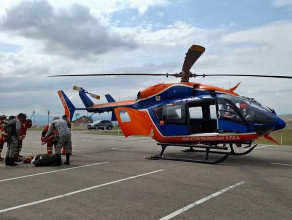 Хөвсгөл аймгийн Тариалан суманд алга болсон 2 настай хүүхдийг нисдэг тэргээр эрэн хайж эхэлжээ