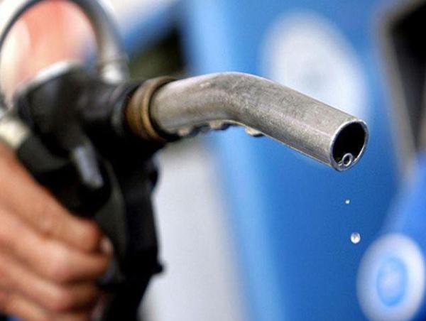 Сүхбаатар боомтоор 46.3 мянган тонн АИ-92 автобензин орж ирээд байна